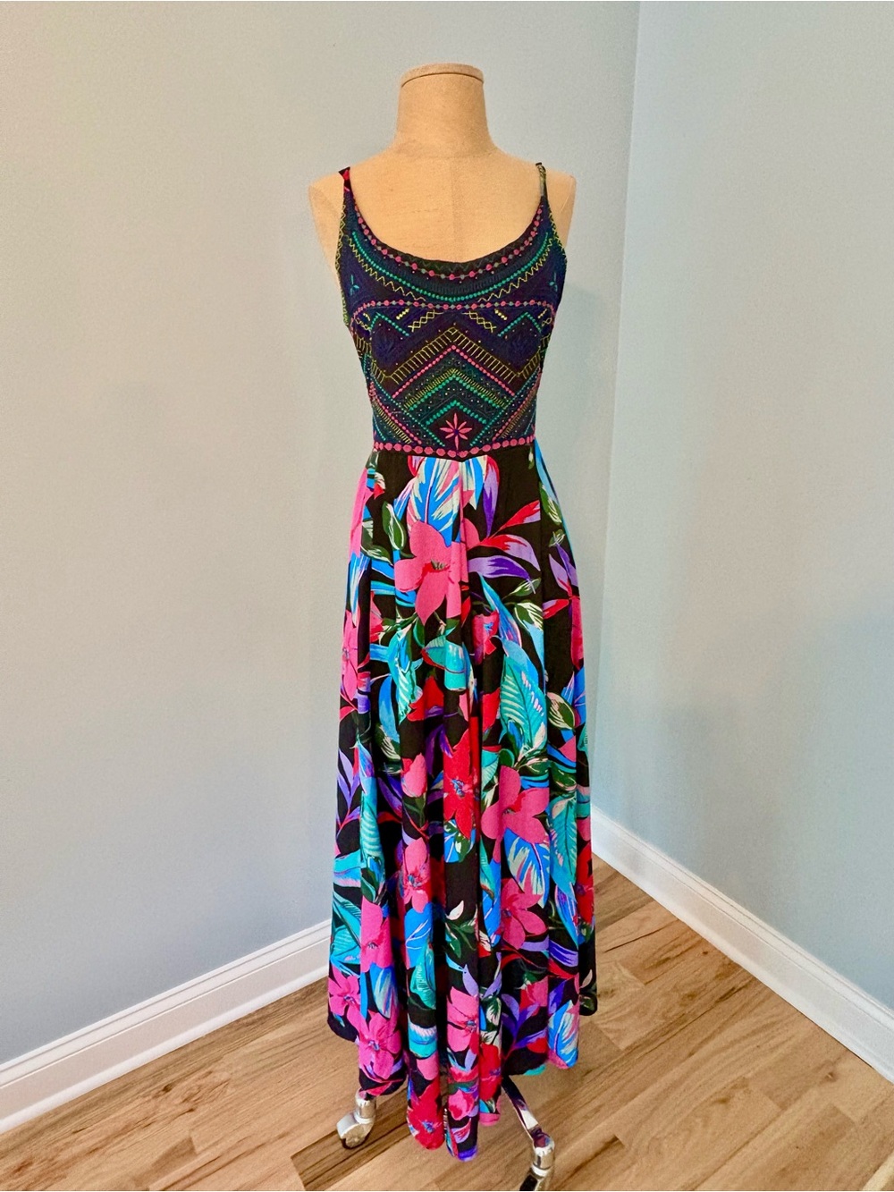 Printed Sleeveless Maxi Dress in Black and Pink